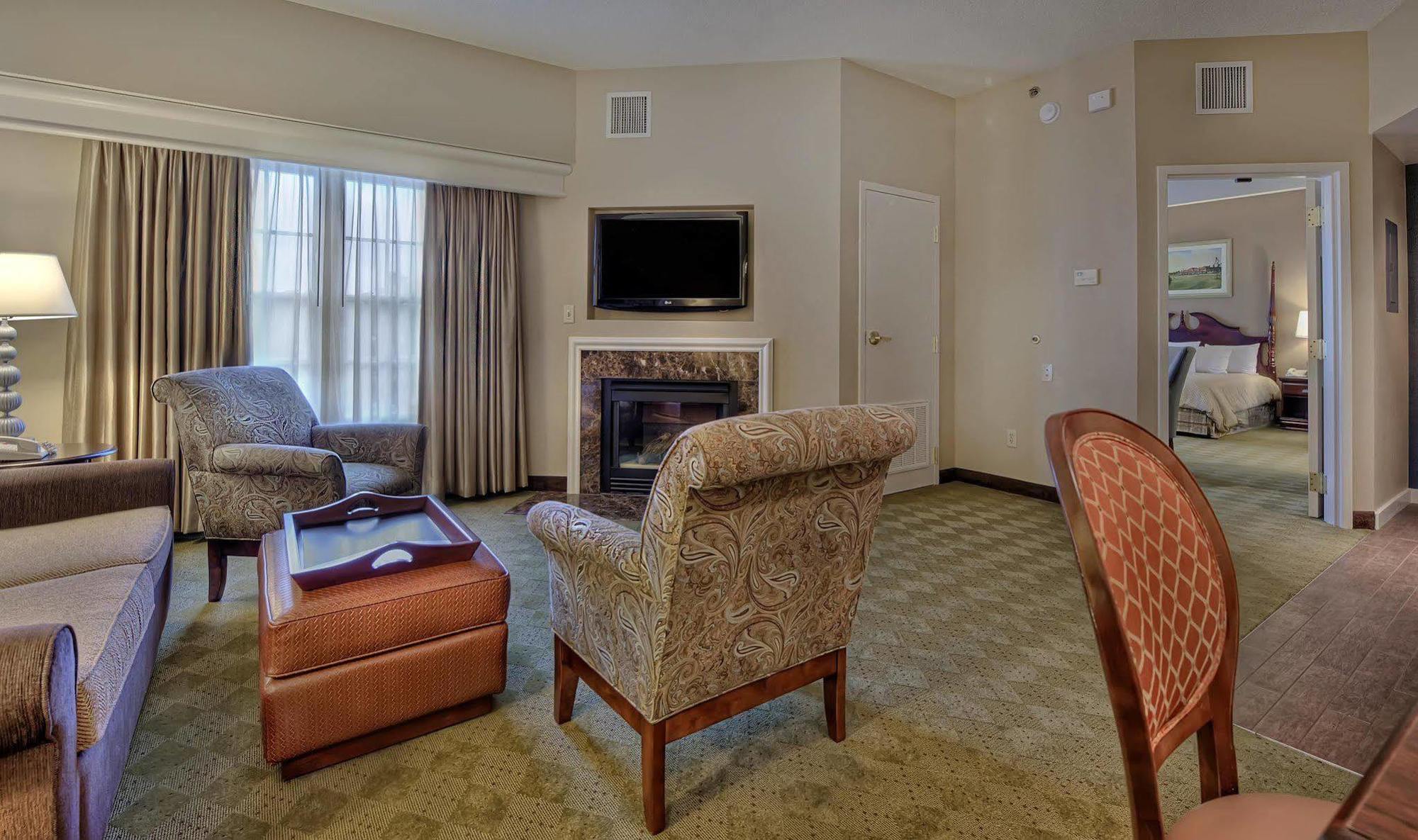 Holiday Inn Express & Suites Southern Pines-Pinehurst Area By Ihg Екстер'єр фото
