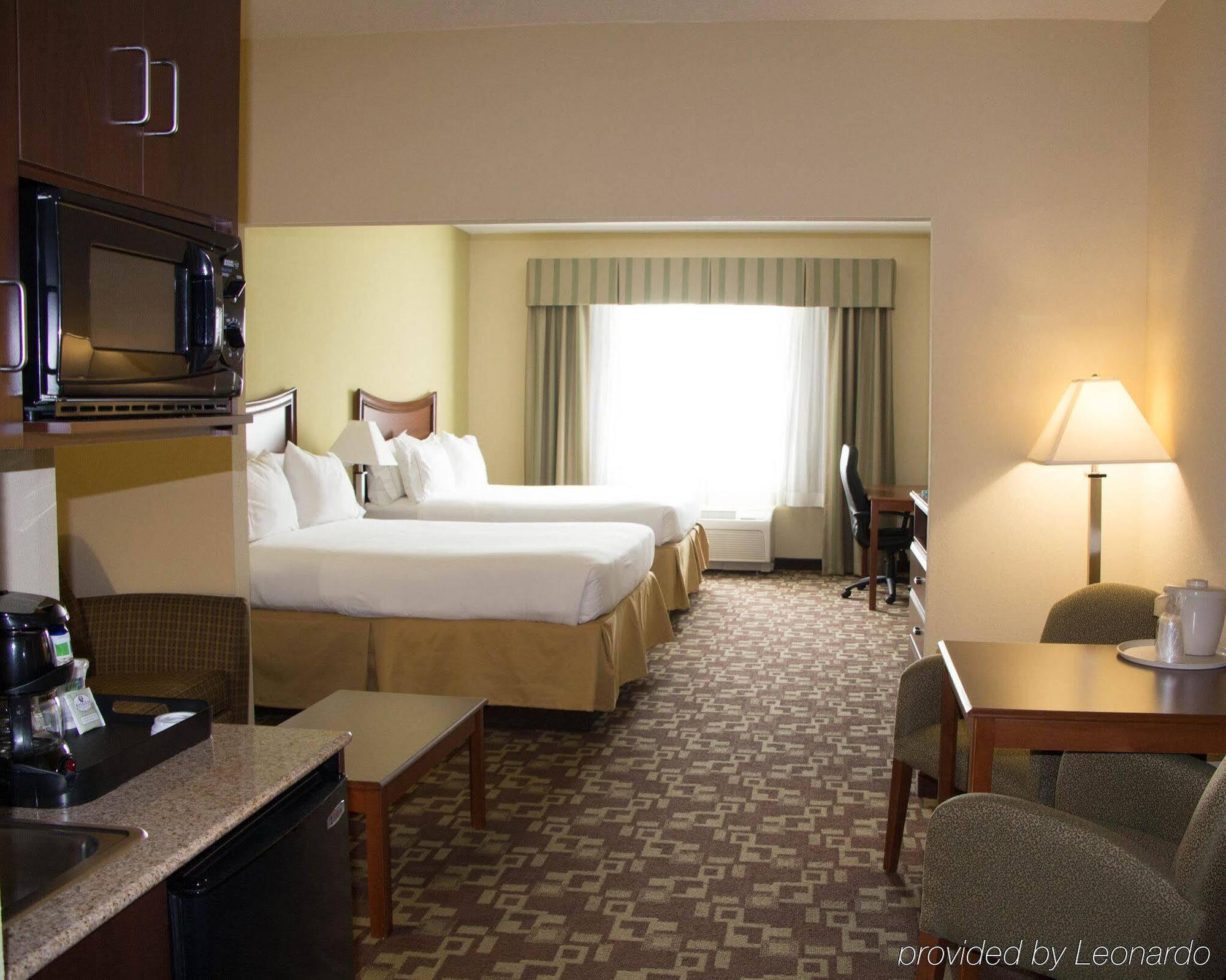 Holiday Inn Express & Suites Southern Pines-Pinehurst Area By Ihg Екстер'єр фото